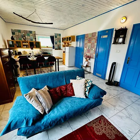 Happy Days Apartament *
